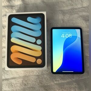 iPad Mini 6th generation 64GB wifi only starlight